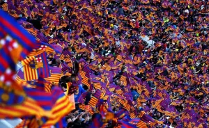 برشلونة يؤمن مستقبل نجومه بتجديد العقود